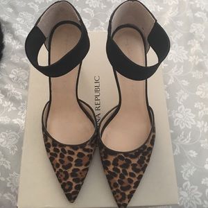 COPY - Banana Republic leopard heels with cuff